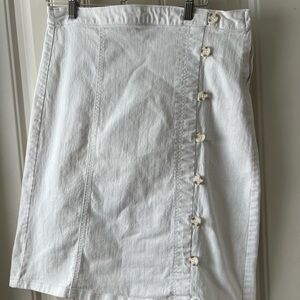 Christopher & Banks White Button-Accent Skirt